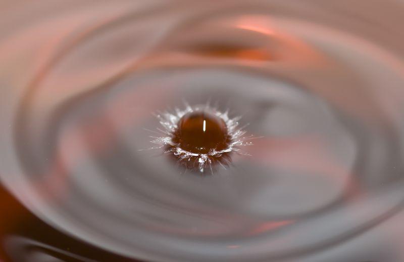 購(gòu)買(mǎi)大型軟化水設(shè)備有哪些要點(diǎn)要注意？